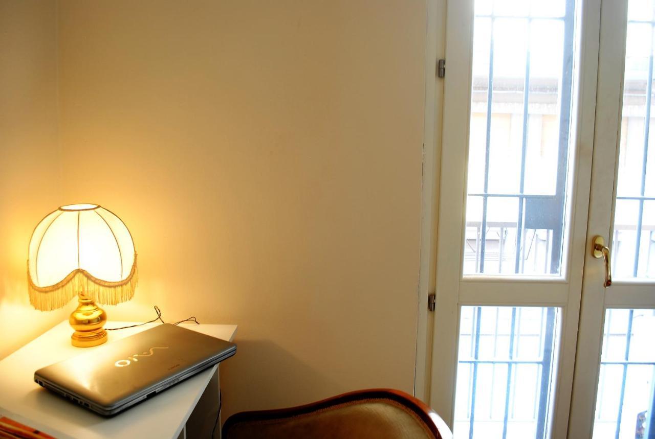 Dreaming Piazza Bra Rooms Верона Экстерьер фото