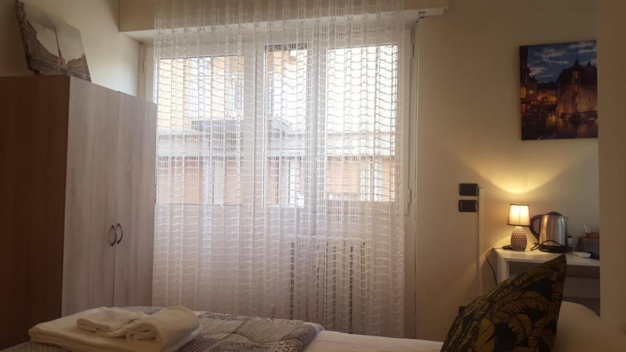 Dreaming Piazza Bra Rooms Верона Экстерьер фото